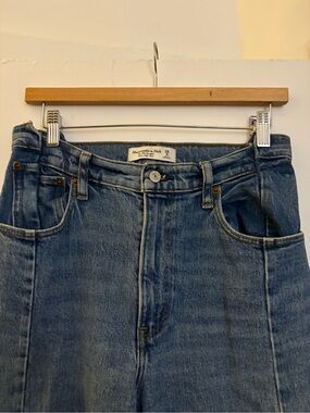 Abercrombie & Fitch 90s Straight Ultra High Rise